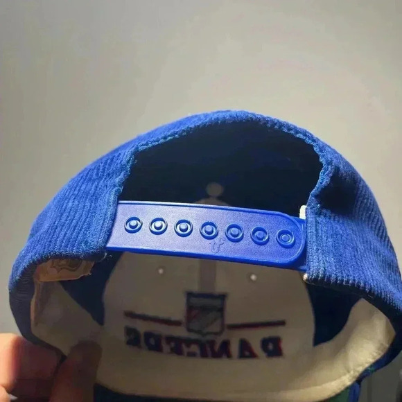 VTG  New York Rangers Ted Fletcher The Classic Corduroy Snapback Hat Cap NHL - Picture 6 of 6